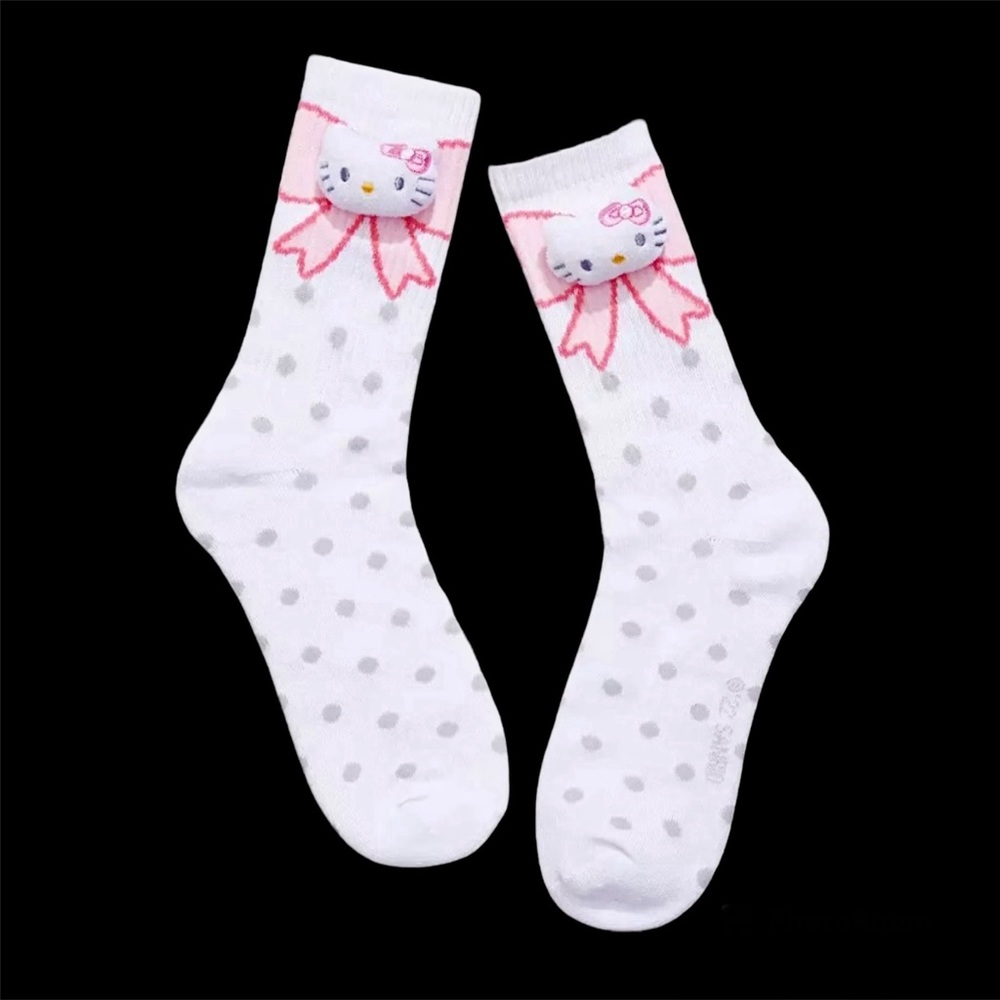 *NEW* Hello Kitty Crew Socks